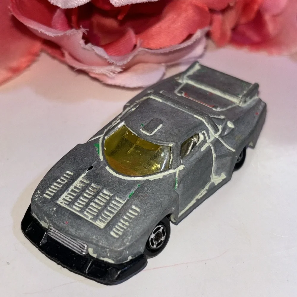 Tomica Lancia Stratos Turbo 1:64 Scale Diecast Car paint off now pure